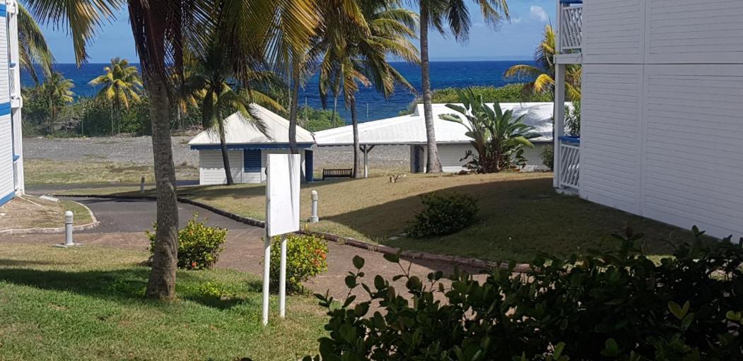 Romantique Et Bel Appartement En Bord De La Mer, Piscine Surveillee Et Belle Plage A 50M Сен Франсоа Екстериор снимка