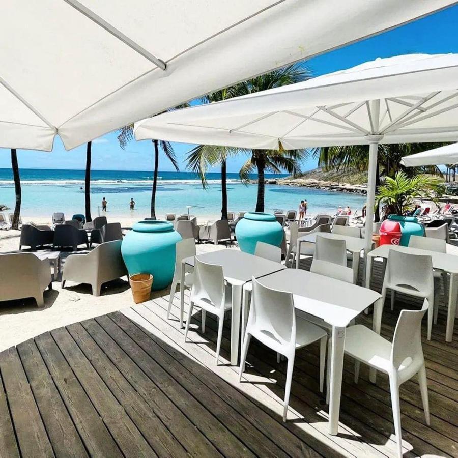 Romantique Et Bel Appartement En Bord De La Mer, Piscine Surveillee Et Belle Plage A 50M Сен Франсоа Екстериор снимка